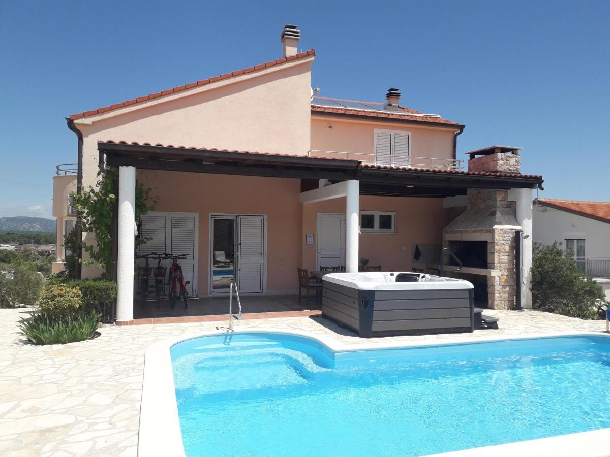 Villa Roza Муртер Екстериор снимка