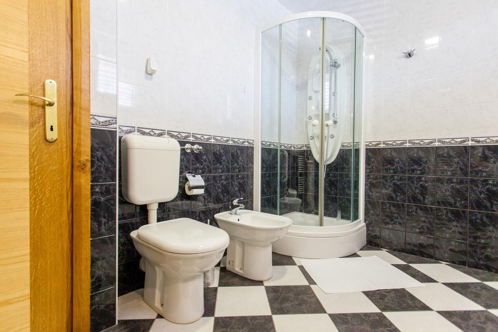 Villa Roza Муртер Екстериор снимка