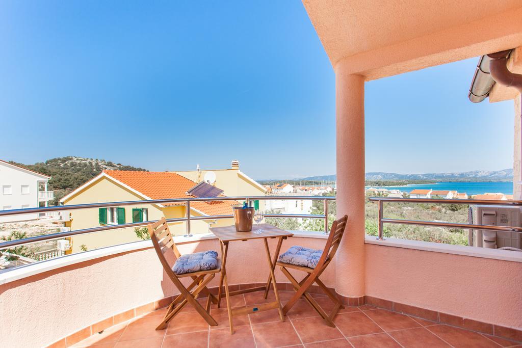 Villa Roza Муртер Екстериор снимка
