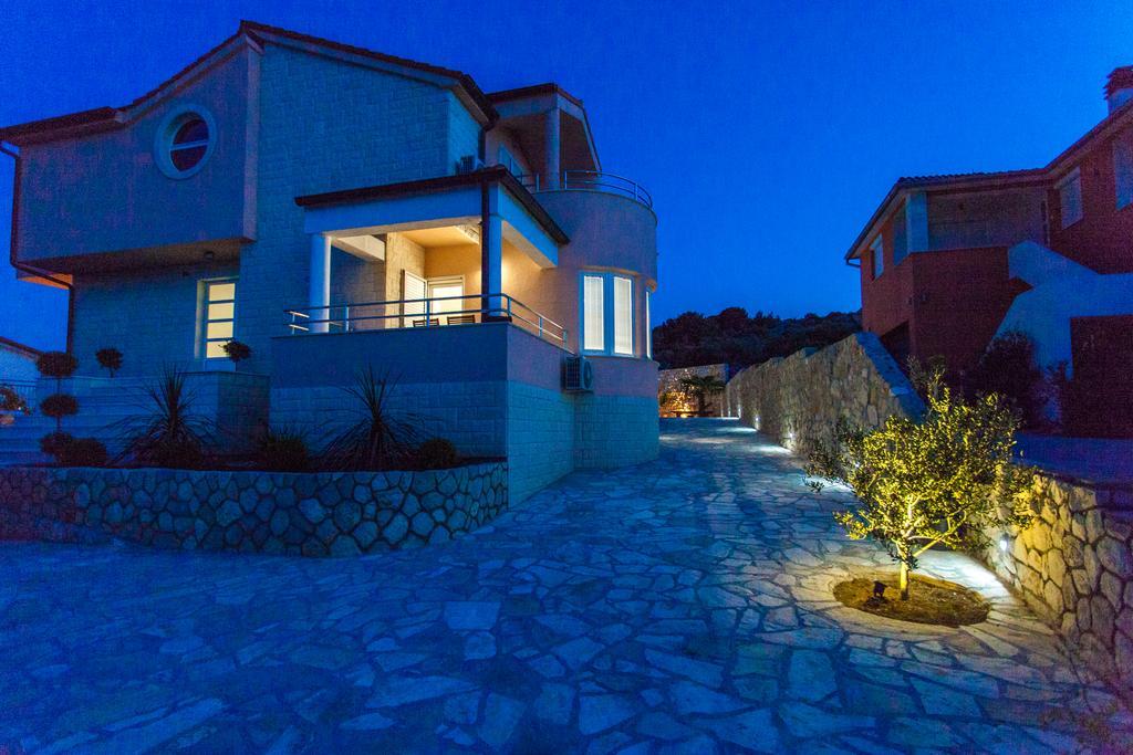 Villa Roza Муртер Екстериор снимка